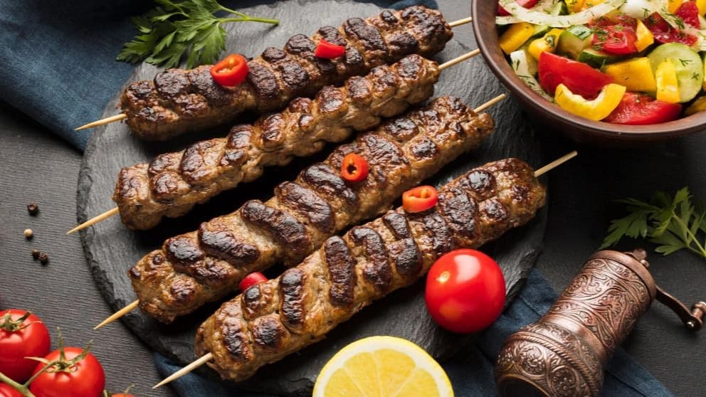 همه چیز درمورد انواع کباب در رشت